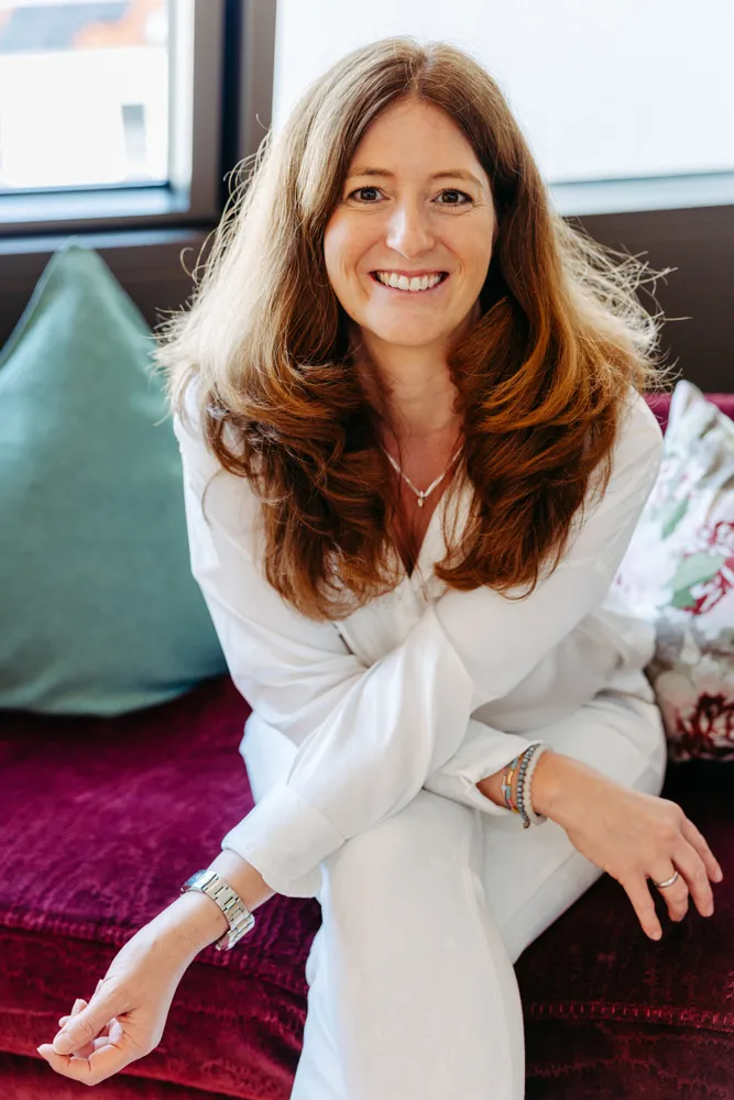 Claudia Elsässer Resilienztrainerin & BusinessCoach Mental & ErfolgsCoach Sparringspartnerin für Unternehmerns-Nachfolger & TopLiner Wirtschaftsmediatorin & Konfliktcoach